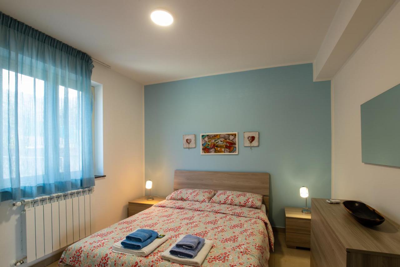 Residence Mersa Brolo Exteriér fotografie